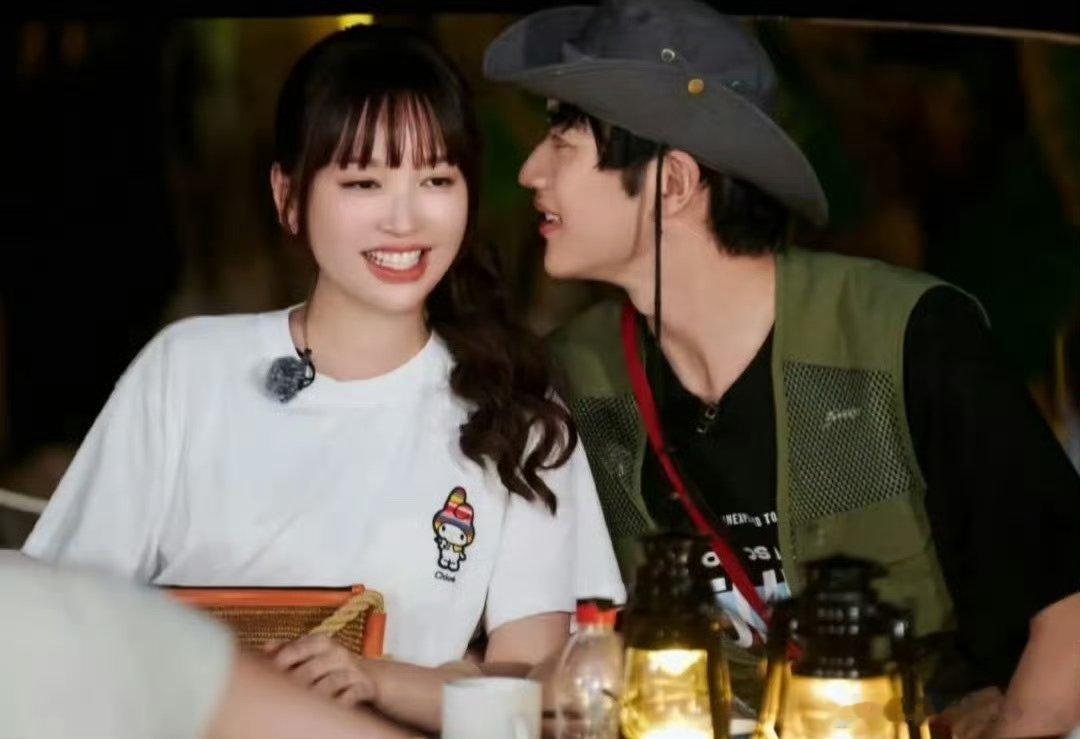 看完狙击蝴蝶看金莎  金莎孙丞潇真的太甜了，现实版的狙击蝴蝶啊！ 