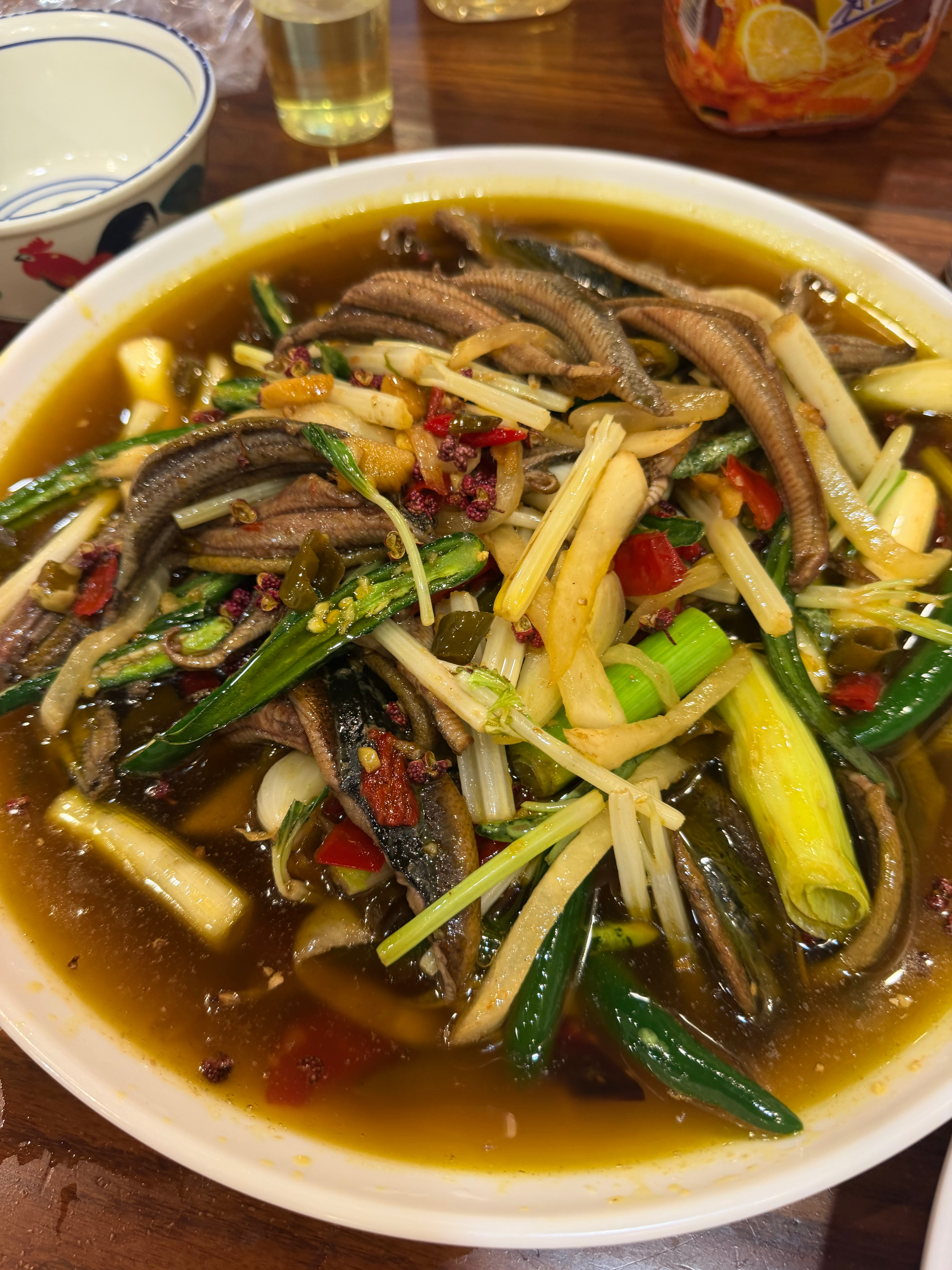 谁家好人6点已经干完三瓶酒了我的日常plog  ​​​