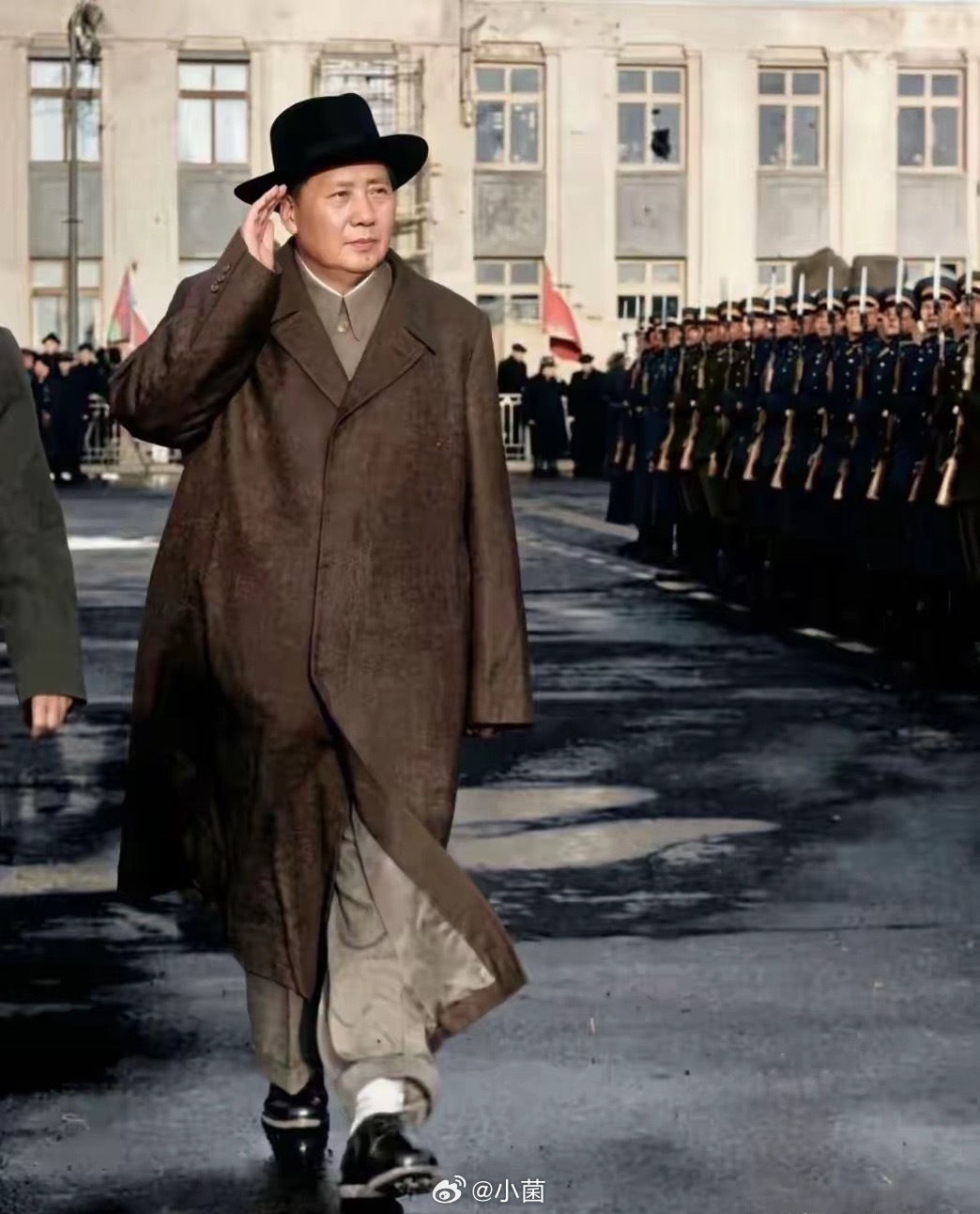 毛主席去苏联的时候历史照片 