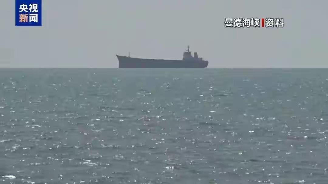 美军第10夜空袭伊朗，两艘油轮霍尔木兹海峡爆炸，中东火药桶被点燃

7月20日，
