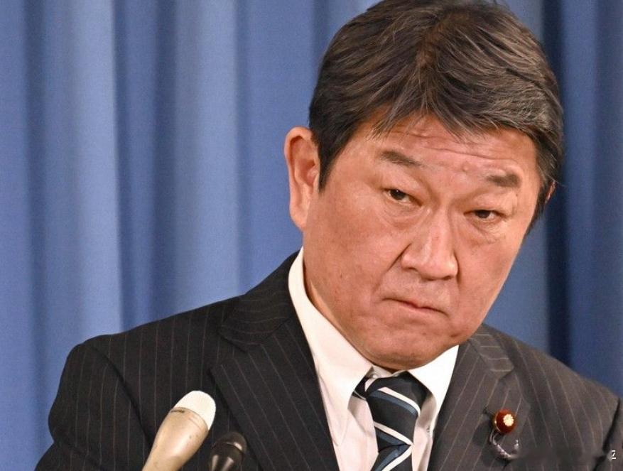 【日本外务大臣透露军事扩张战略，孙玉良：向“操纵者”角色过渡】日本外务大臣茂木敏