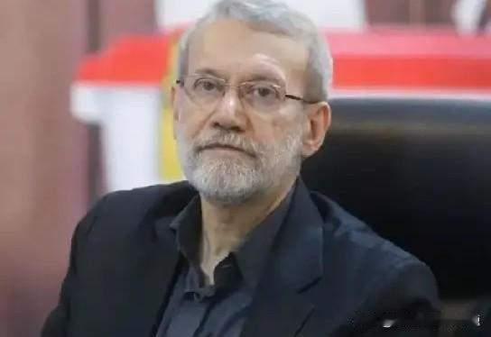 还是大意了。以色列军方宣布，“伊朗最高国家安全委员会秘书拉里贾尼已在昨夜的袭击中