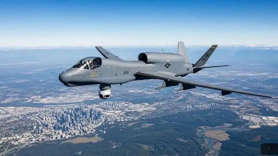 2026年9月15日中午，一架RQ-4B“全球鹰”从青森县三泽基地起飞执行任务。