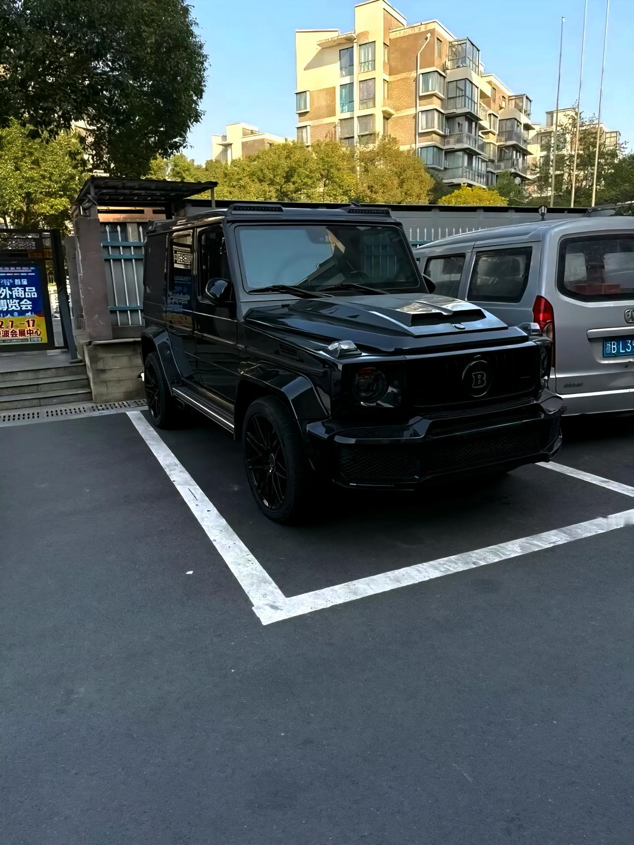 从我个人视角上来看，这个车改的不错，但是我希望我们有自己的玩车风格。所以我不会评