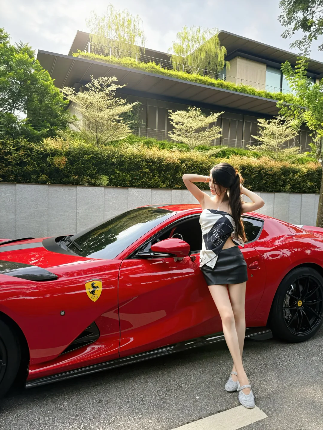 这两天上海很F1  我很812