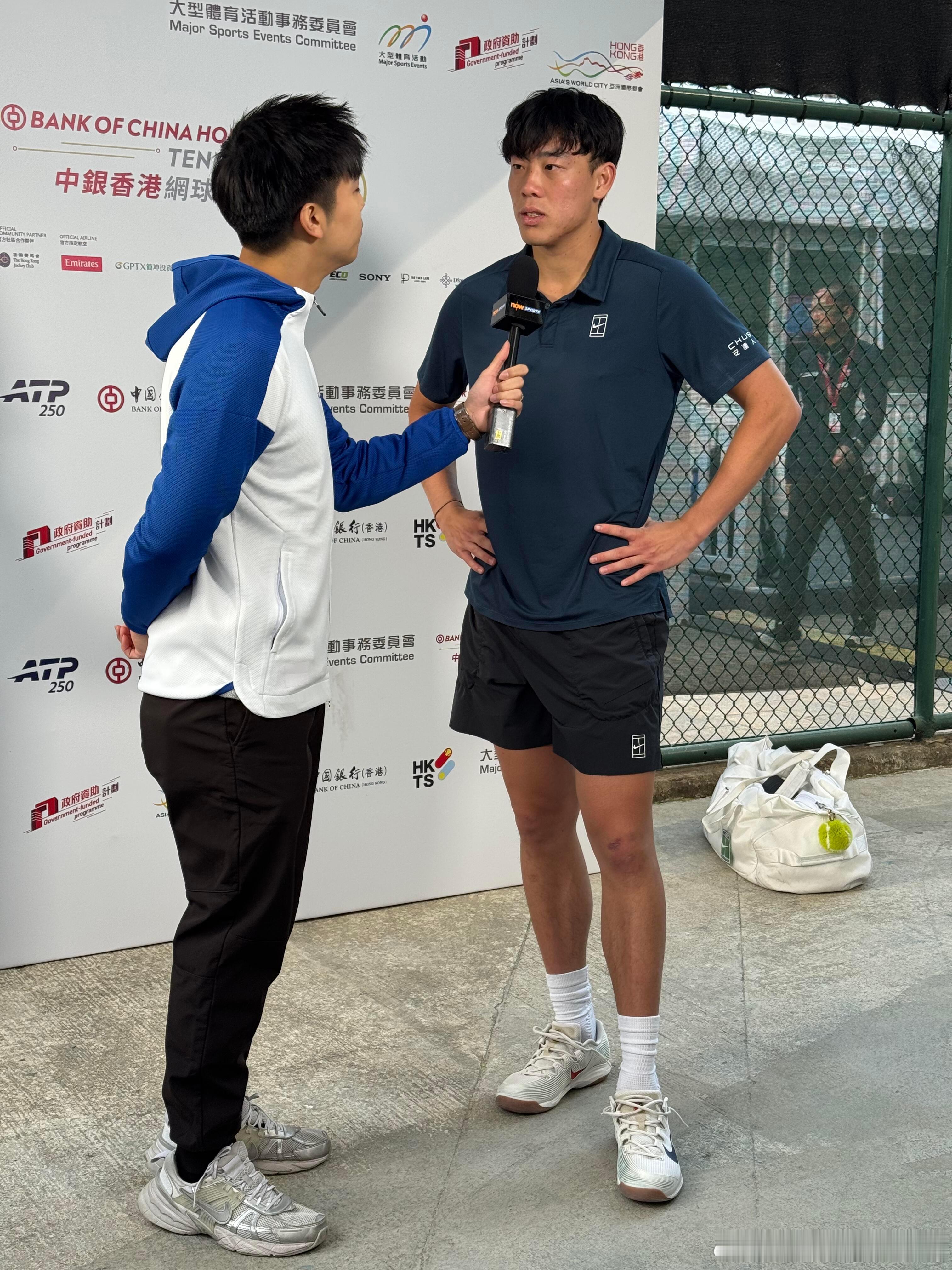 黄泽林首进巡回赛八强ATP250香港赛，中国香港一哥黄泽林1-6/7-5/7-5