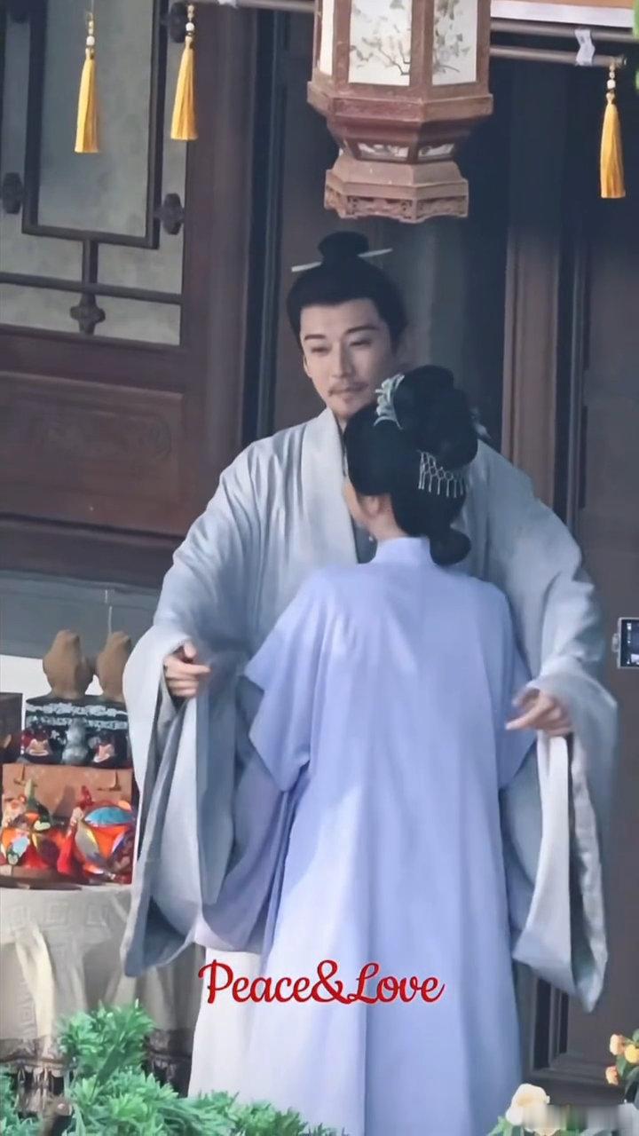 谁被刘学义谭松韵身高差甜到 刘学义谭松韵身高差兰香如故路透好惊喜！刘学义谭松韵站