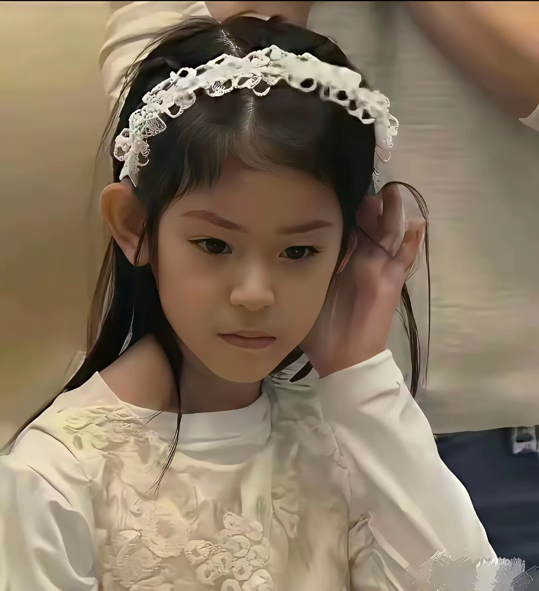 林心如和霍建华的女儿，从小就是美人胚子 