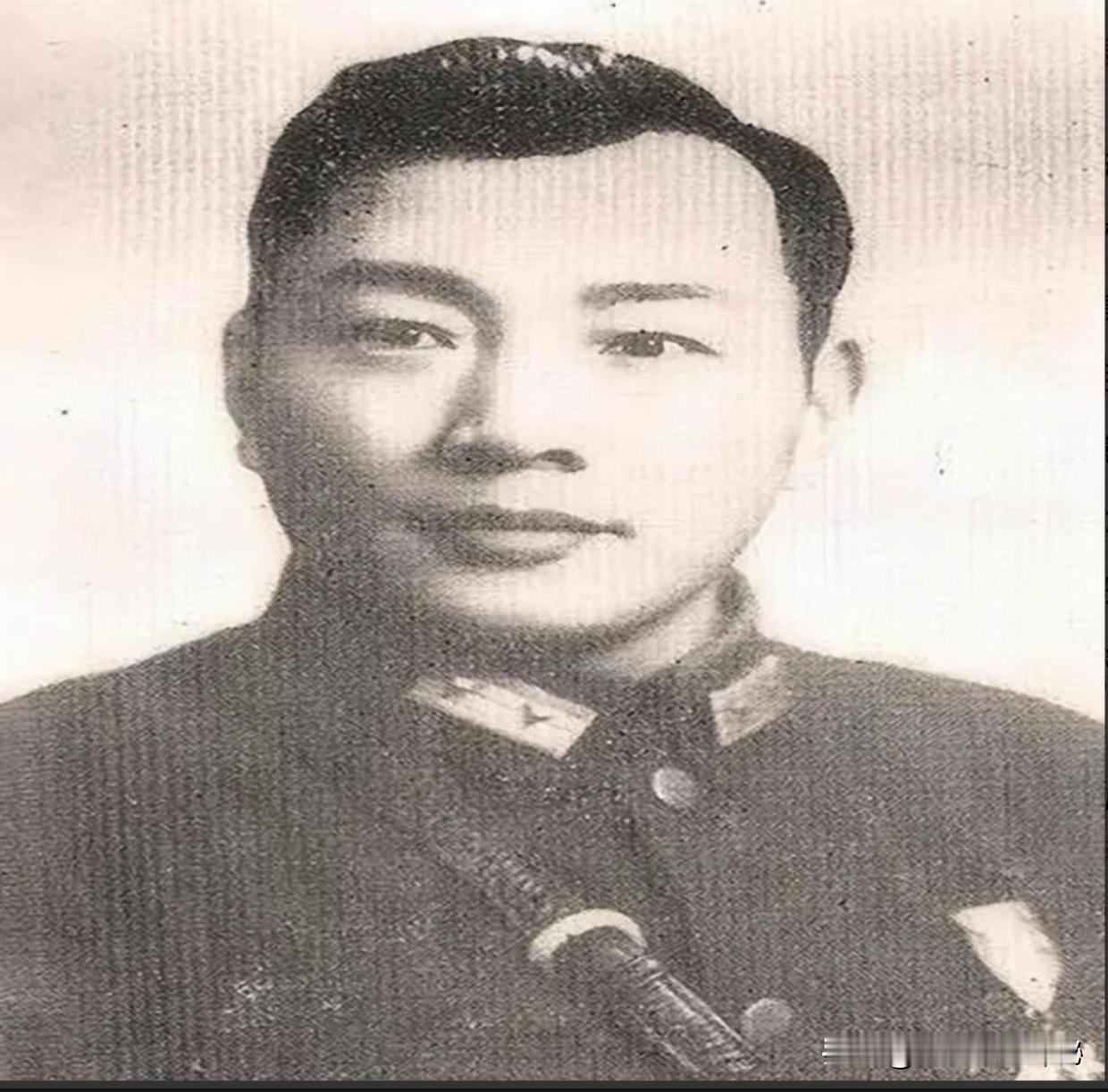 1949年，宋希濂被包围时，拔枪自戕失败，被俘时，竟谎称：“我叫周伯瑞，是司令部