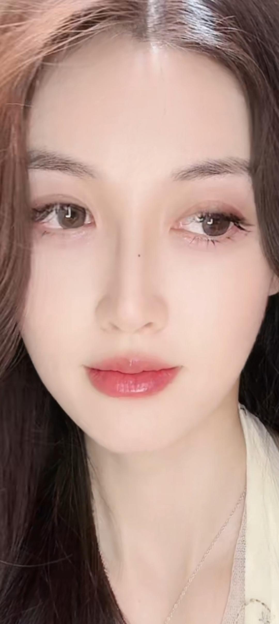温柔甜美的少女，清新自然，元气满满！🌸💕
