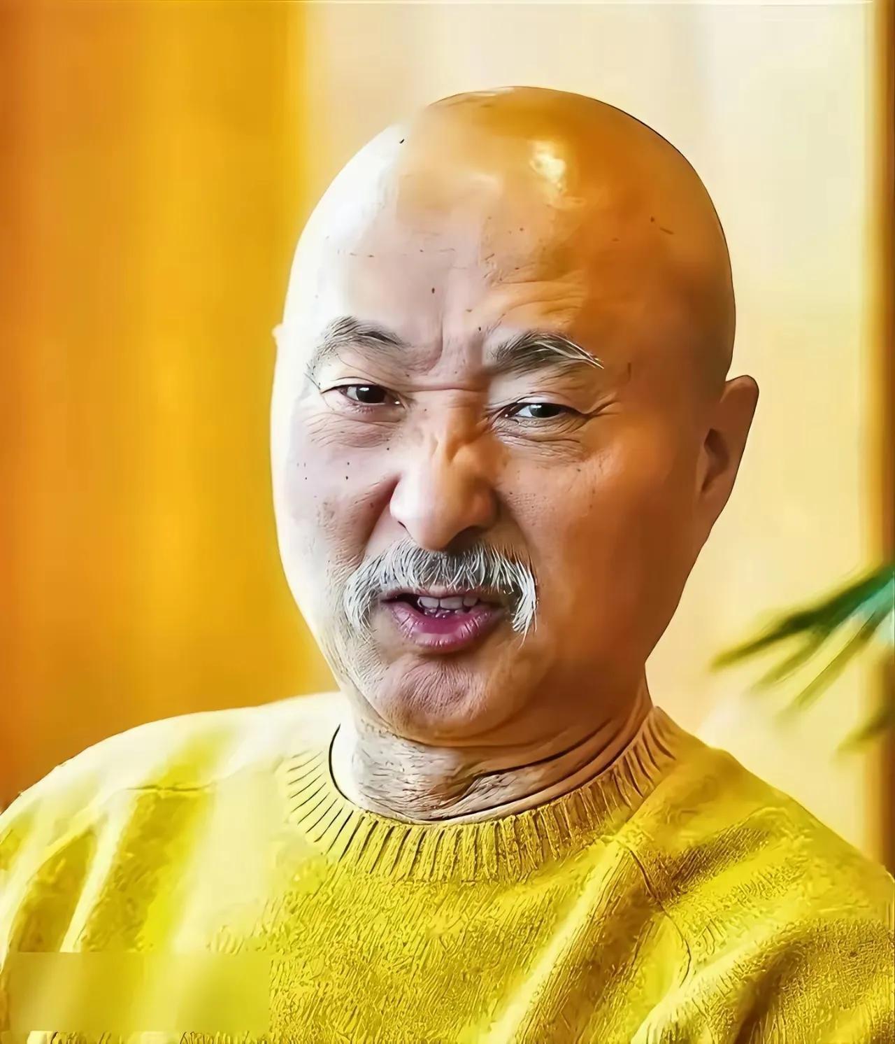 陈佩斯不仅终生热爱艺术，他在家还是个慈祥的好爷爷，多次鼓励儿子、儿媳生育，并承诺