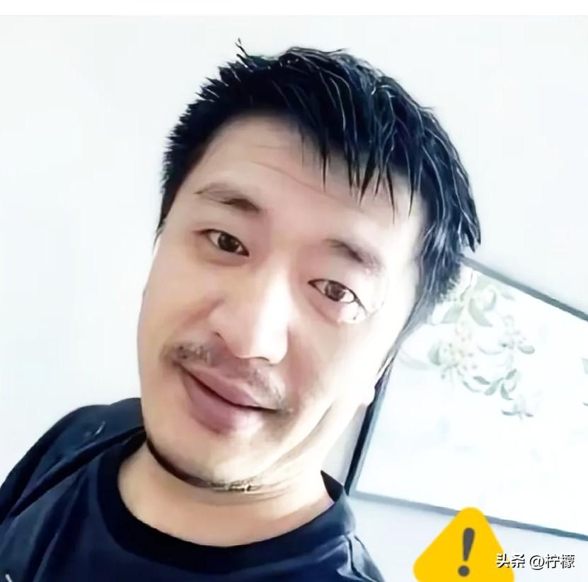 张雪峰那件事出来之后，我那个学医的朋友丢给我一句话，听得我后背一凉。他说：你记住