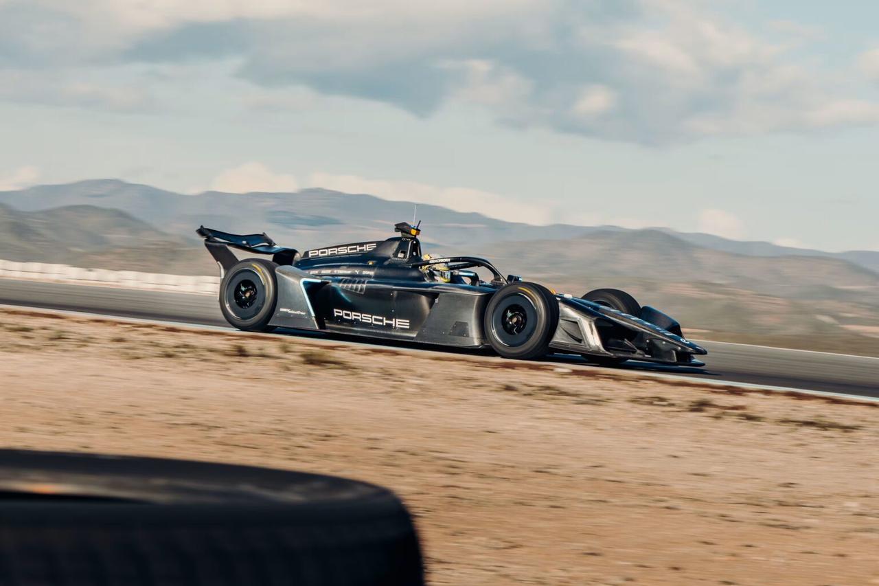 FE大佬怒批F1！竟沦为高仿电动赛车，联合创始人直言：这是自毁根基
Formul