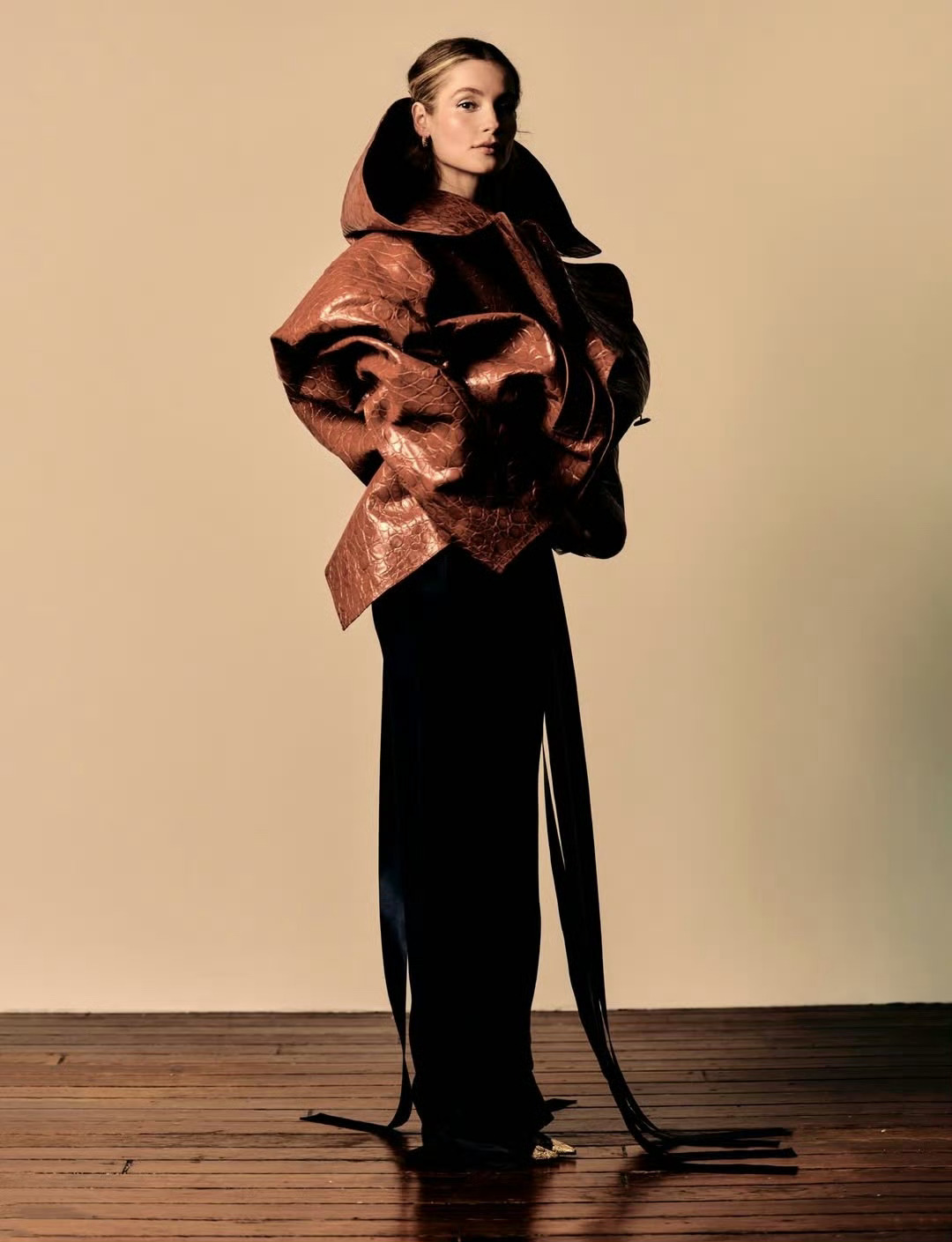 Hannah Dodd  Numéro大片摄影： Bartek Szmigul