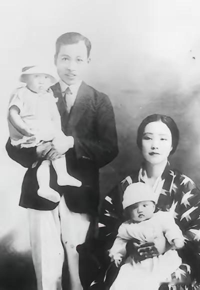 苏步青先生的妻子是个日本女子，而且是一个重情重义的日本女子，苏步青先生在日本留学