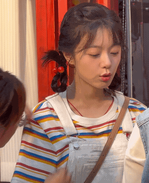 赵今麦完全褪去了稚气赵今麦[超话] 赵今麦完全褪去了稚气！一沫真挚的情话 ​​​