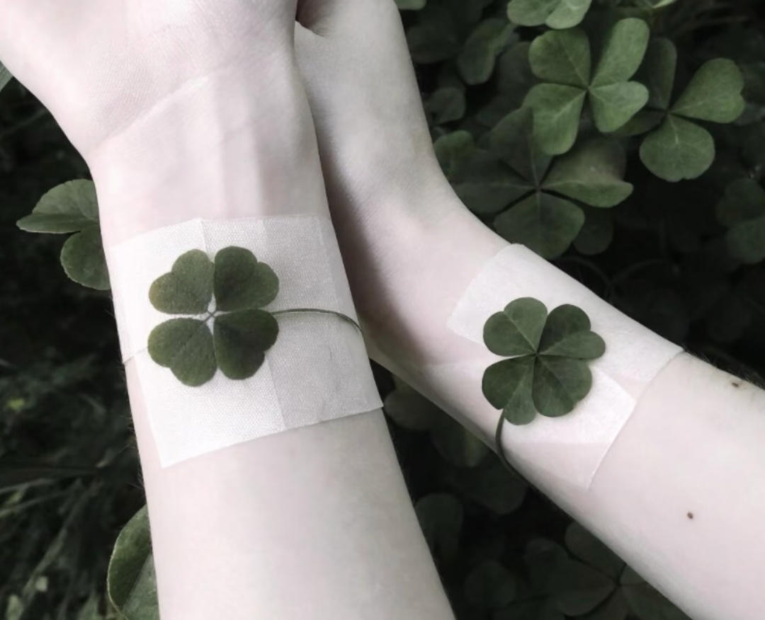 ★酸涩忧郁感文案分享🍀等一场你不会赴约的青烟雨你的名字是我延续的情歌我和你差一