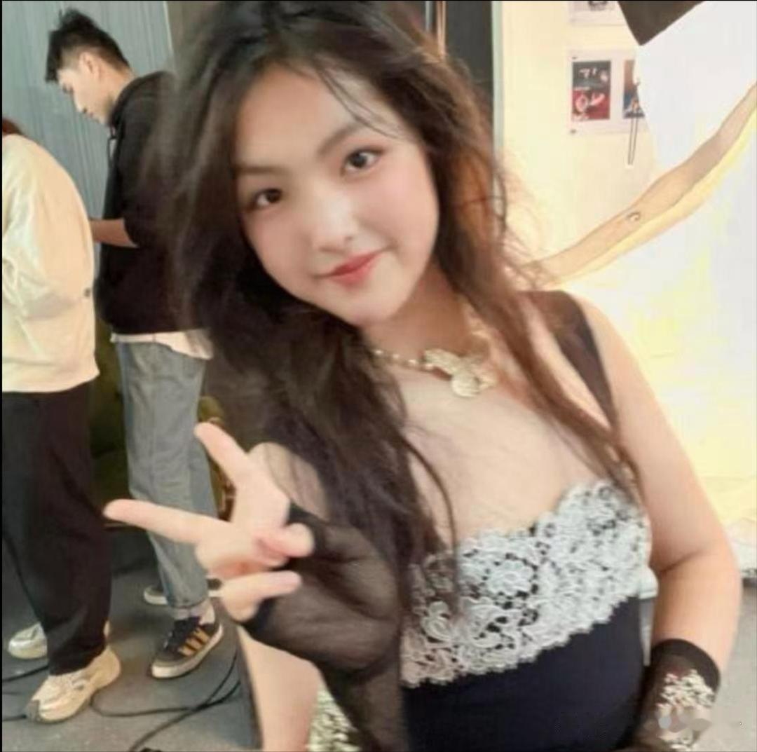 王诗龄现状，太漂亮了吧。 
