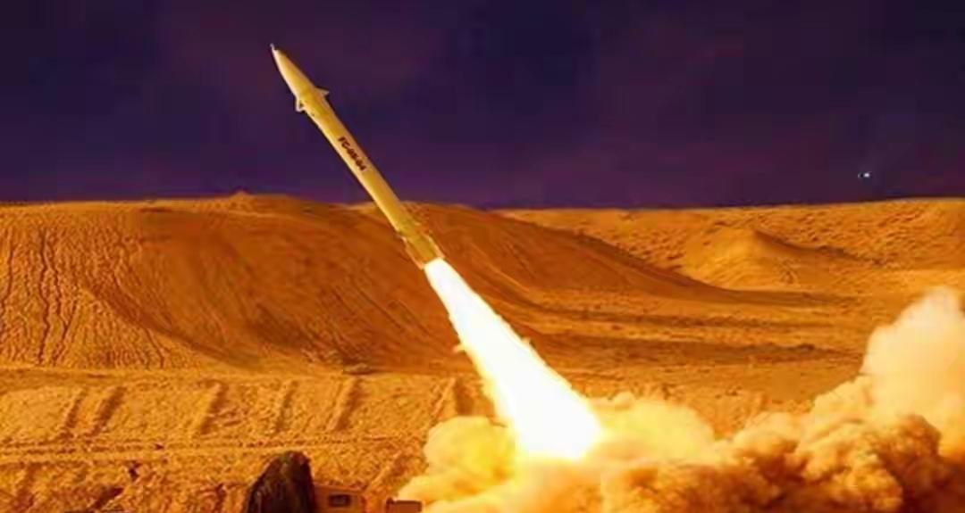 第30波打击，伊朗王牌导弹登场，新任最高领袖公布