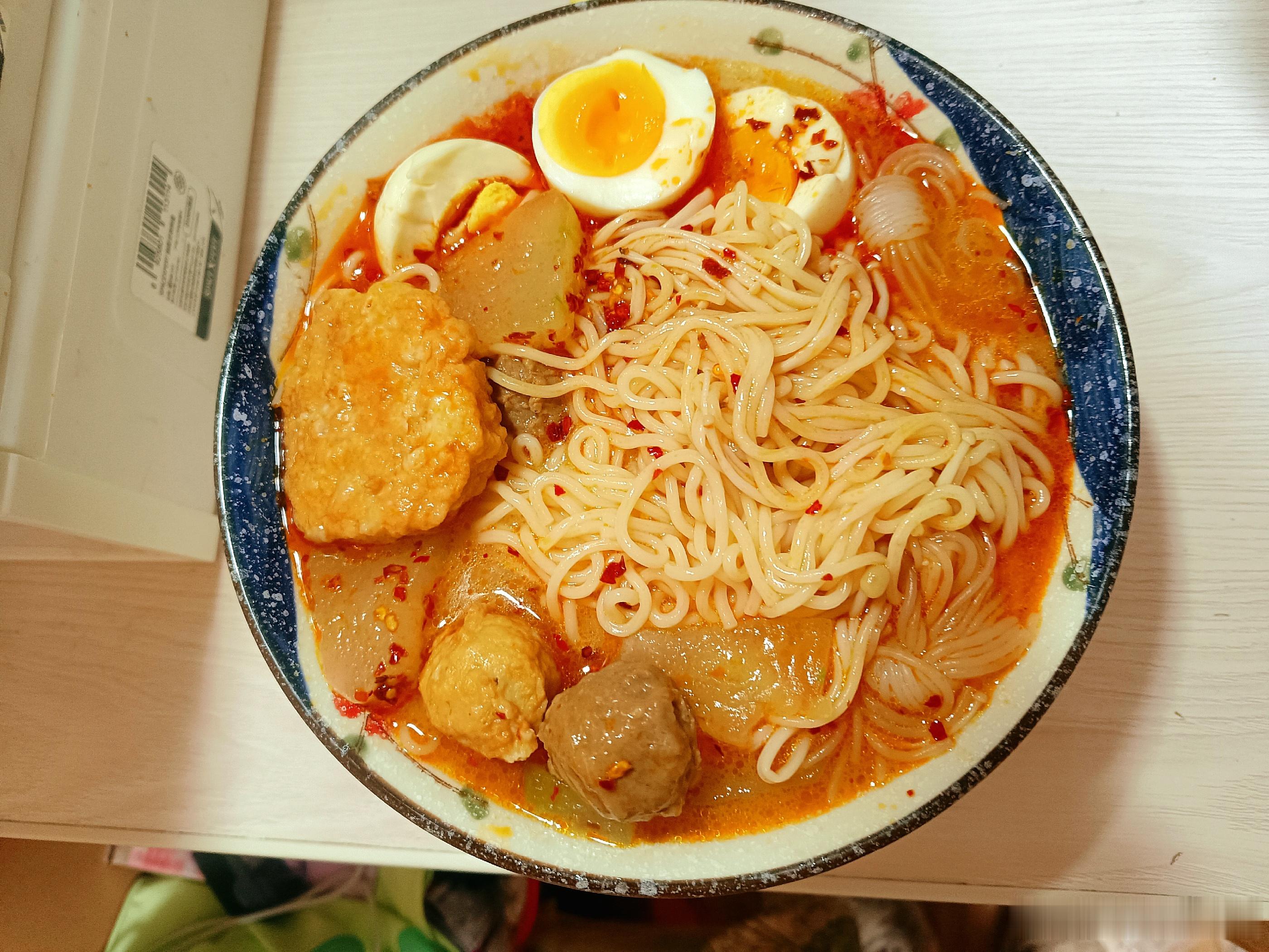 月亮是指路牌 面面面🍜 