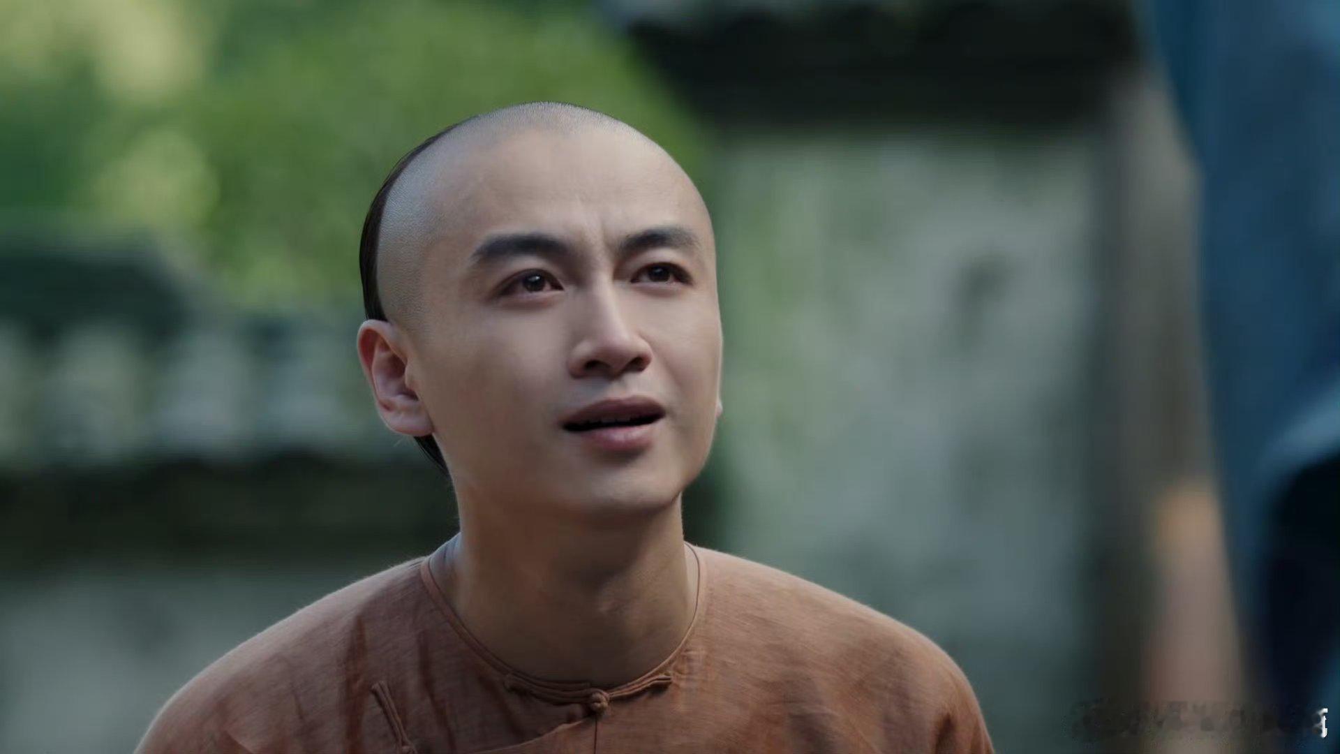 陈晓一跪眼泪就出来了用实力证明自己的演技 