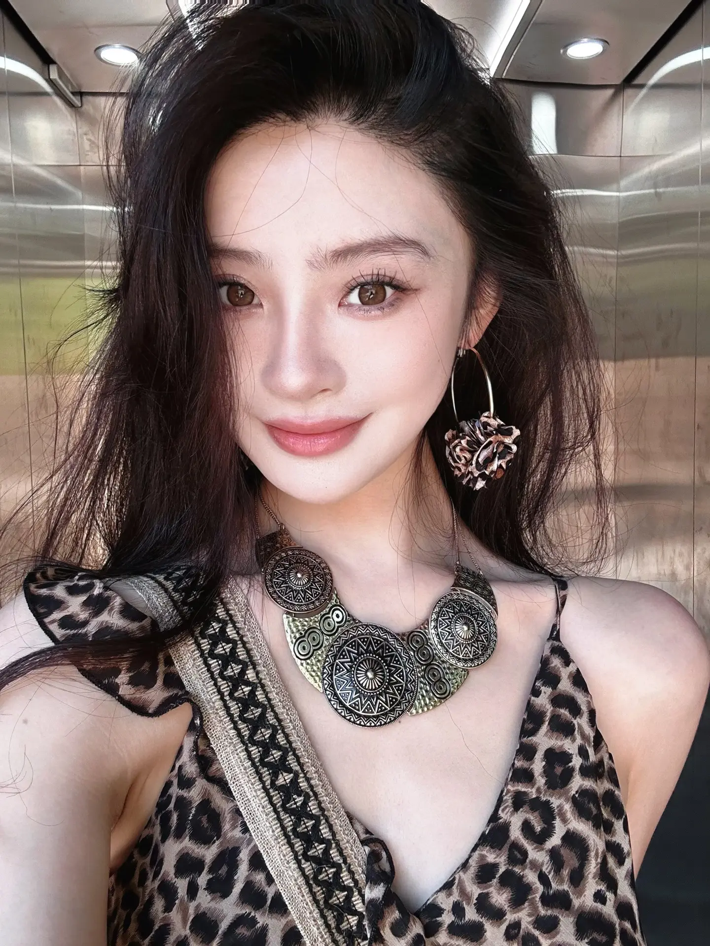 上次这么认真撸妆已经是上辈子的事情了。