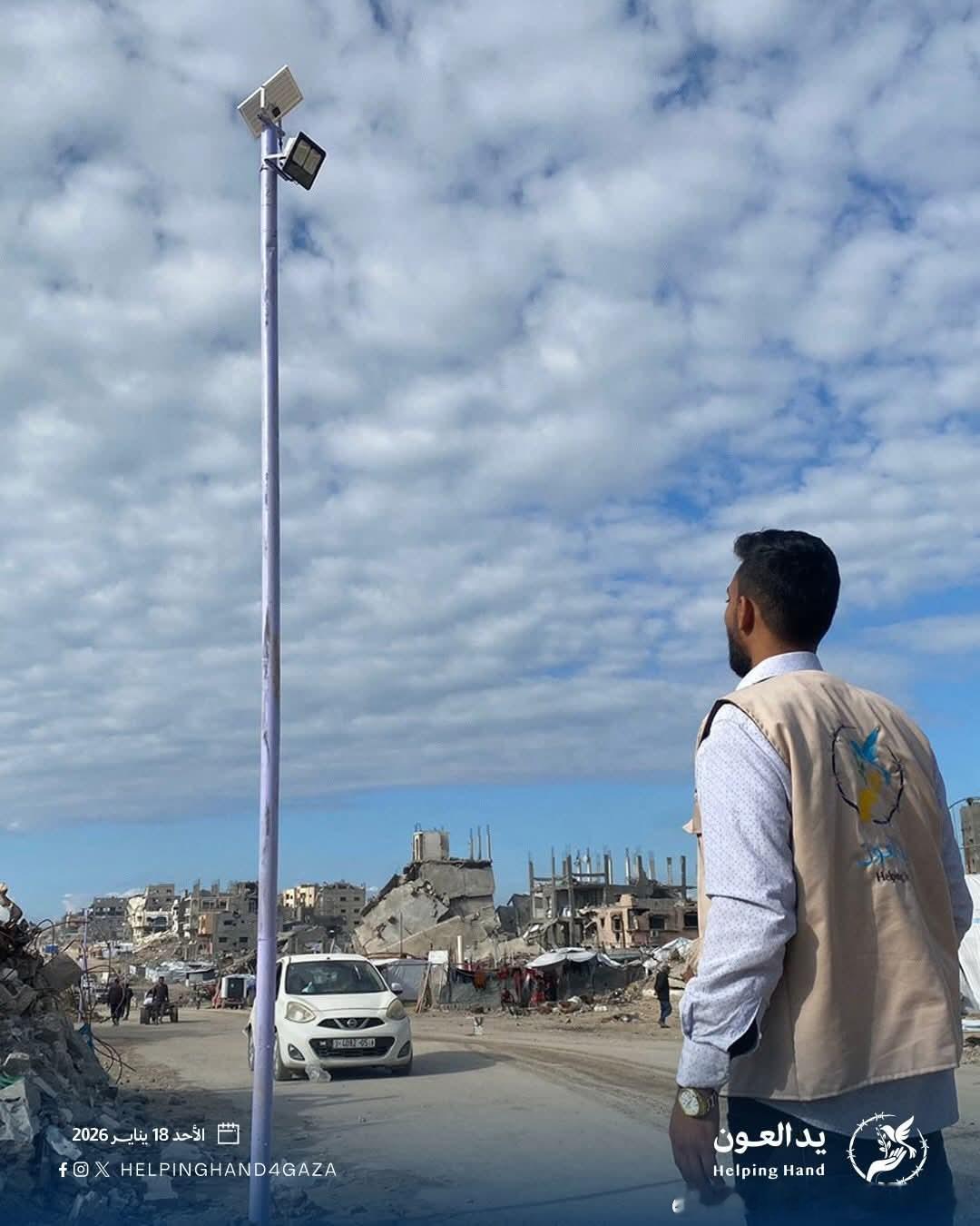 🟥是什么让以色列入侵者对加沙贾巴利亚的一条街上点亮路灯感到不安？他们为什么会被