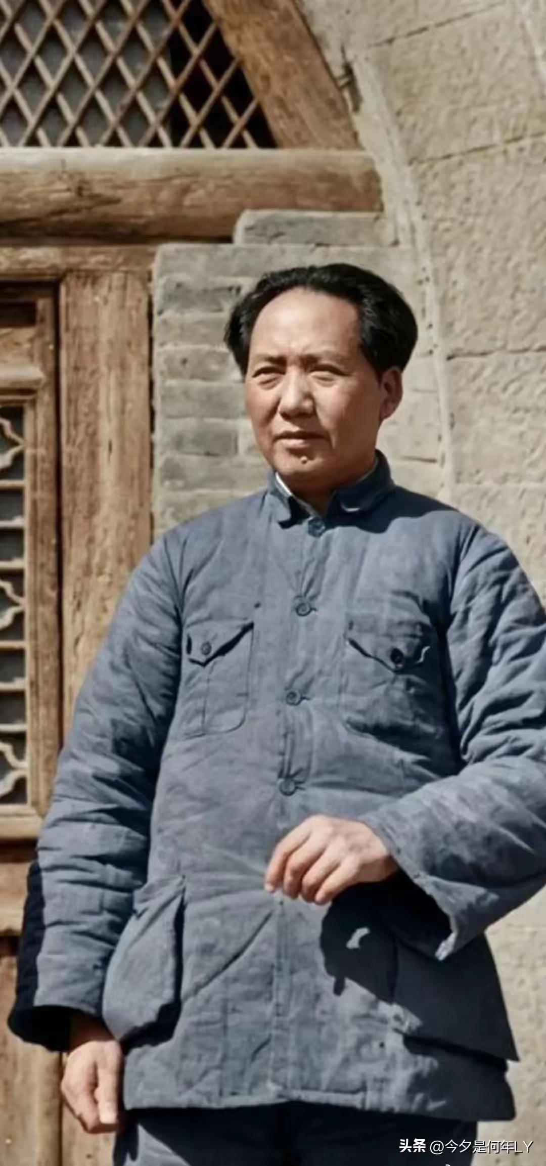 人民在心，所向披靡：毛主席的力量从何而来
 
为什么毛主席能带领中国人民推翻三座