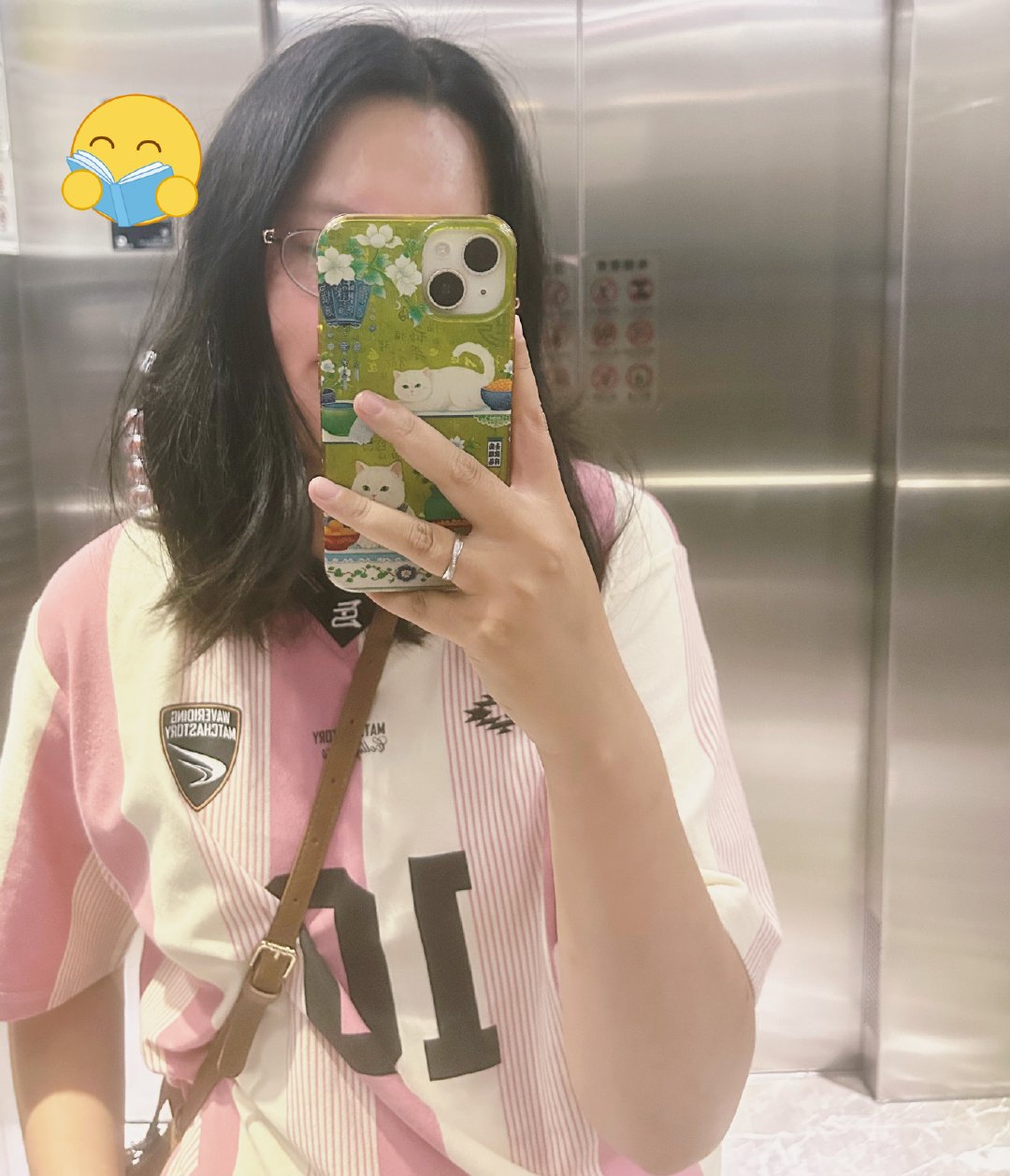 爱穿球衣不是因为搞世界杯而是因为我是New Jeans的bunnies这种球衣穿