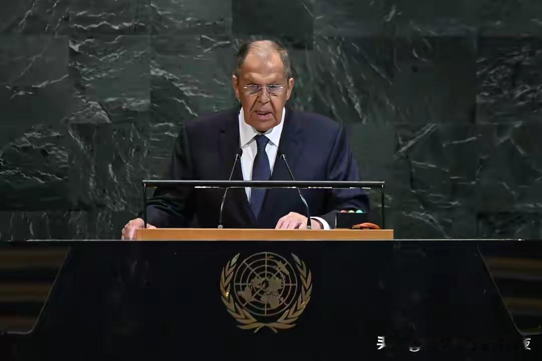 美军拦截委油轮步步紧逼，俄伊联手发声：绝不坐视不管！