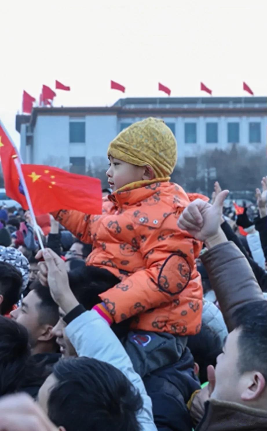 什么是国富民强？我个人的理解是:

1.无论繁华市区还是偏远农村，只要是中国公民