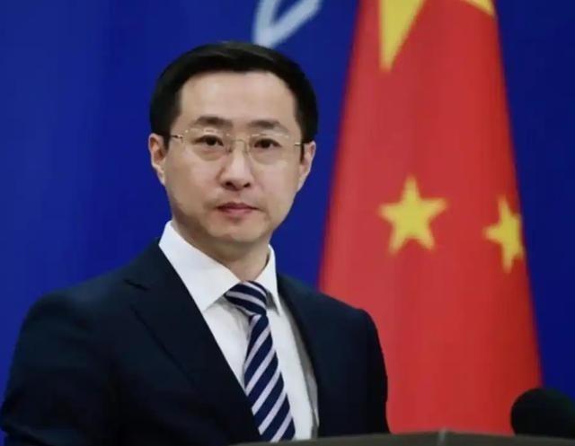 为什么中国现在敢和美国硬刚了？答案很简单，从2018年看到现在，傻子都看明白了。