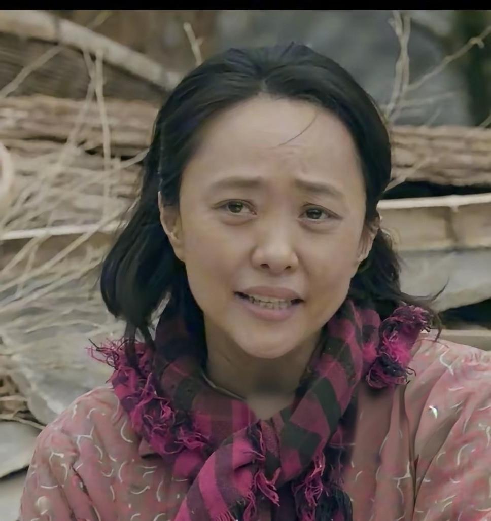 追剧《我的山与海》  方婉之收到神仙顶的来信，比她小两岁的外甥杨辉向她求救。杨辉