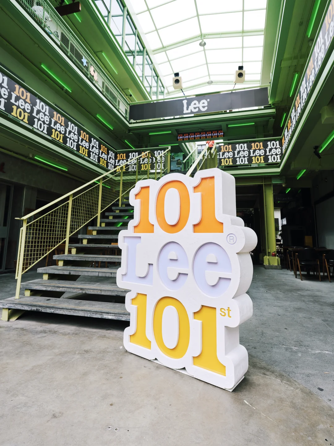 上海潮人速冲！Lee101艺术展街头氛围拉满