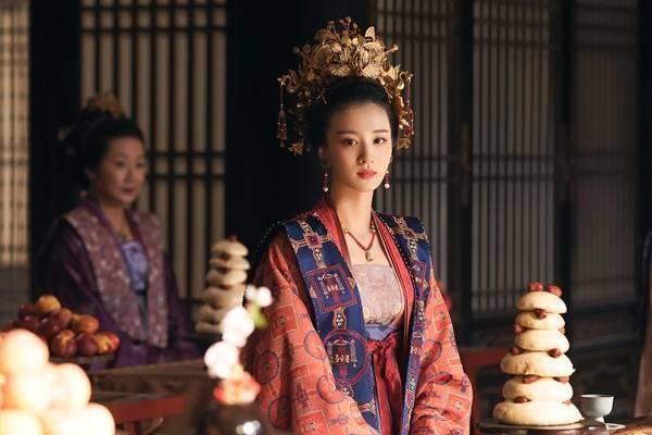 宋朝后宫母女共侍一夫，一个31岁盛极而亡，一个93岁寿终正寝。
张氏出身平民，本