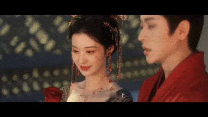 写作鱼蛋读作翠花张三 这才是顶级双向救赎文✨！王翠花用同类的温暖，照亮了在黑暗里