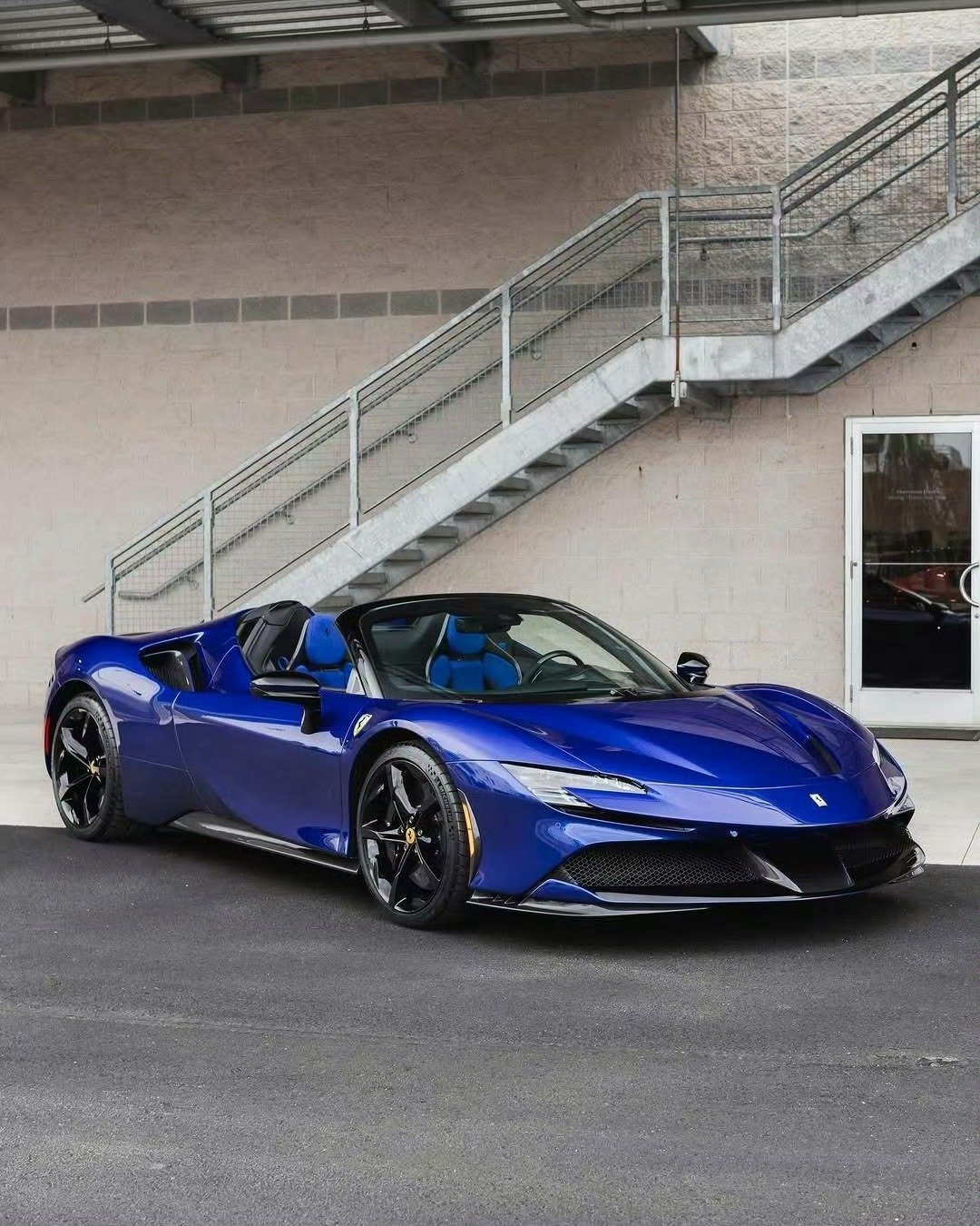 Ferrari SF90 Spider ​​​