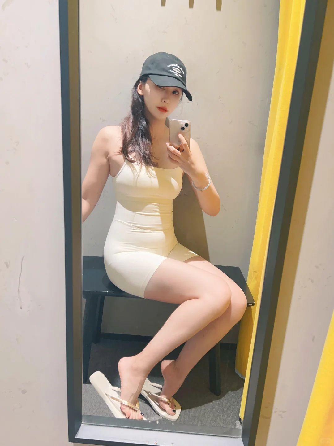 第二次穿连体衣 还是有点不好意思😬