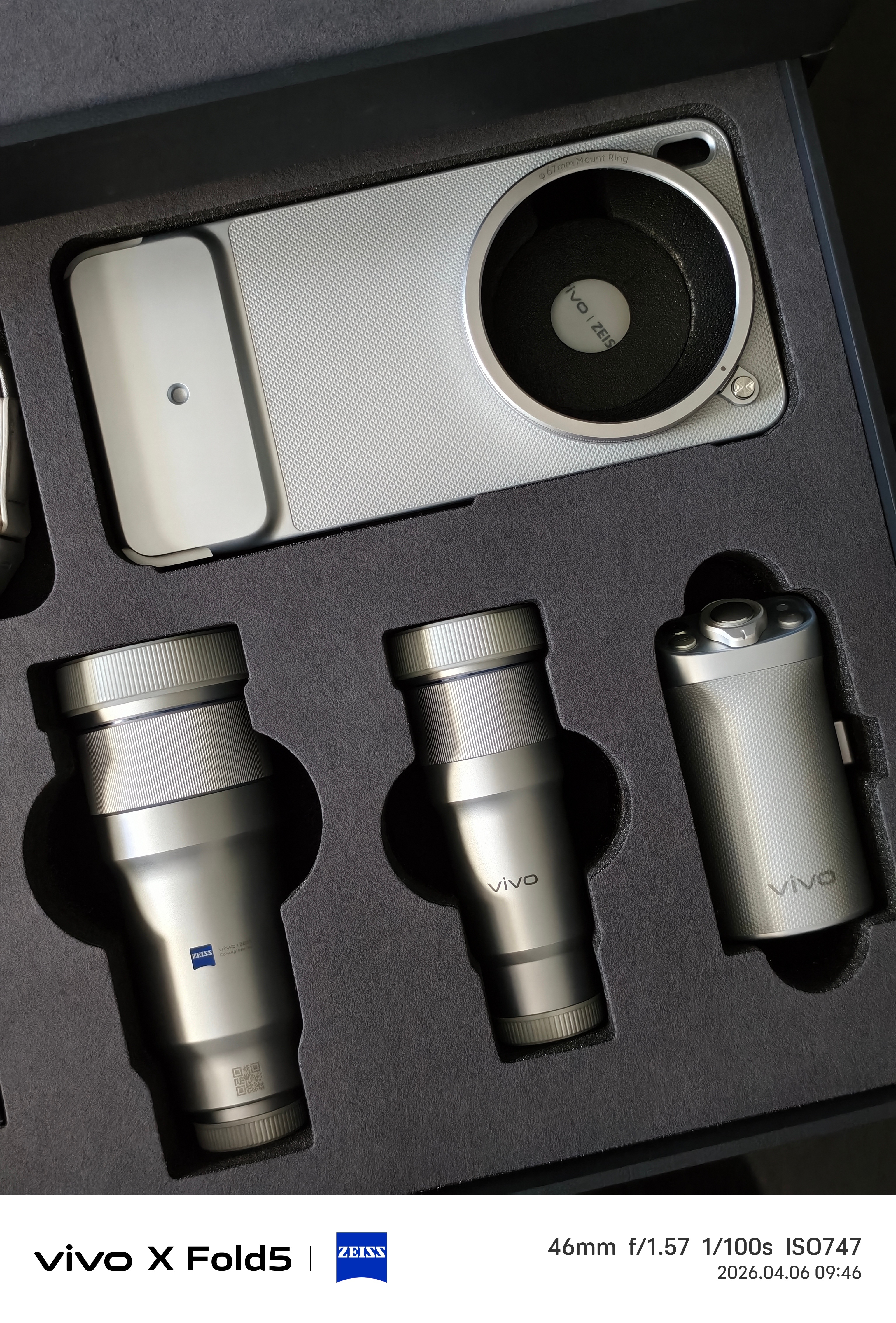 我的vivo X300 Ultra摄影师套装到了14mm35mm85mm200m