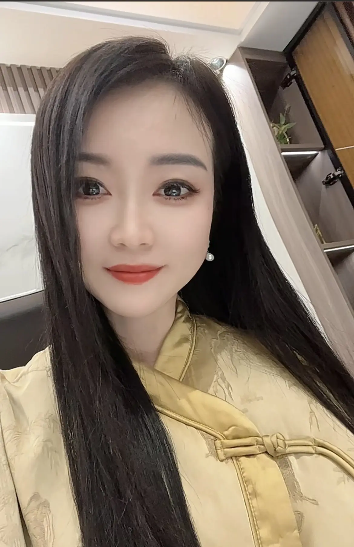 做一个心宽的人，把一切看淡，让心情舒畅，快乐不是拥有的多，是计较的少...