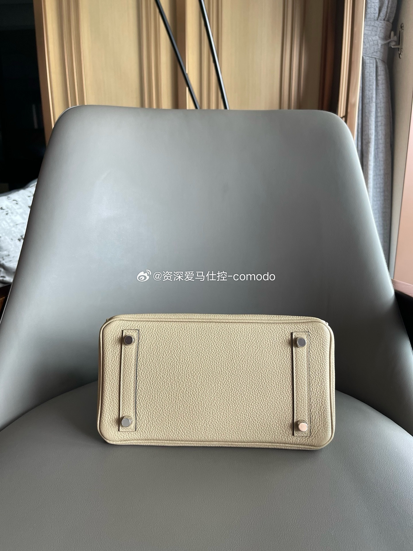 Birkin25 风衣灰 银扣 togo皮 很温柔的颜色  气质优雅。 ​​​
