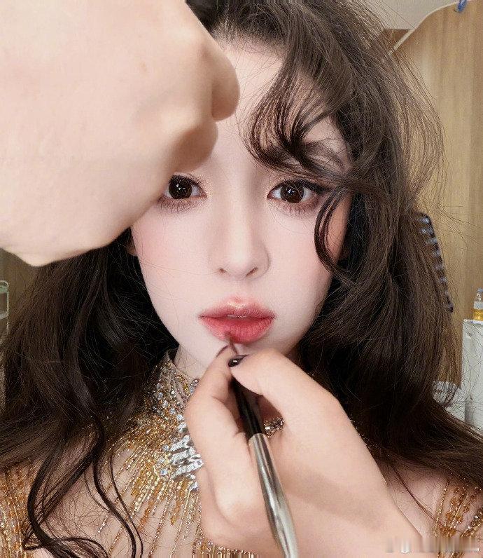 娜扎金牛神话大片娜扎这个造型让我眼前一亮，只能说姐姐和金牛女神这个造型完美适配，
