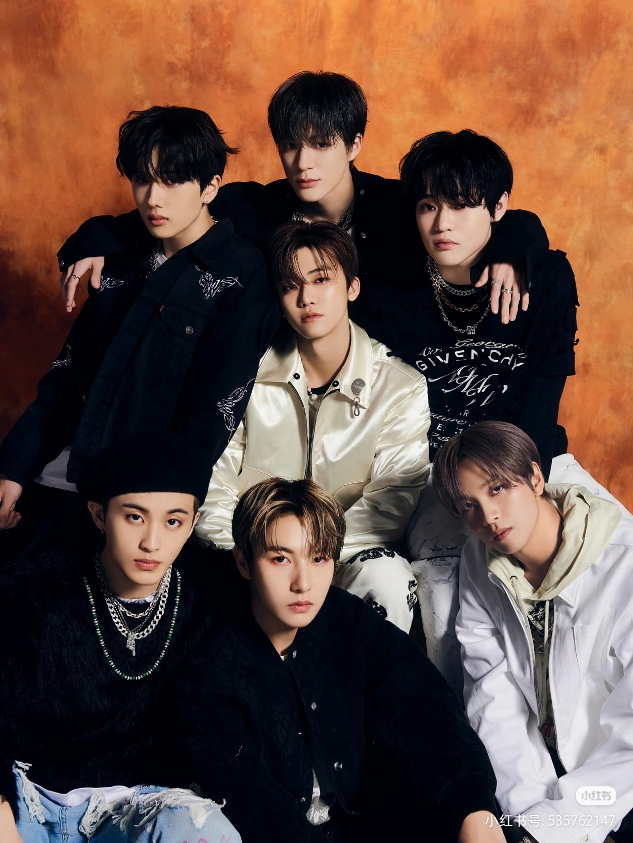 李帝努叫李马克队长哥nctdream成员祝福李马克罗渽民：宝贝不要难过我来亲亲你