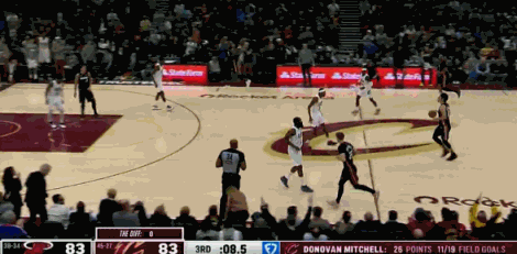 拉松进攻犯规！！ 