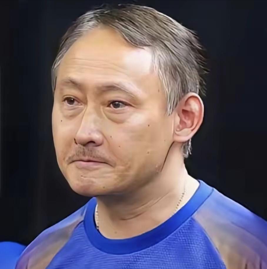 张本兄妹赛场风光背后，各种争气却很难融入，父亲的纠结谁能懂？
看到张本智和兄妹在