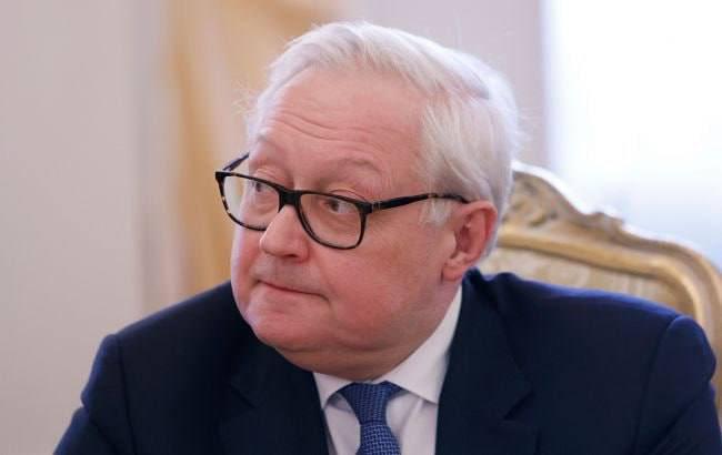 俄罗斯外交部表示，俄罗斯、美国和乌克兰"在结束战争的解决方案上取得了进展"。
俄