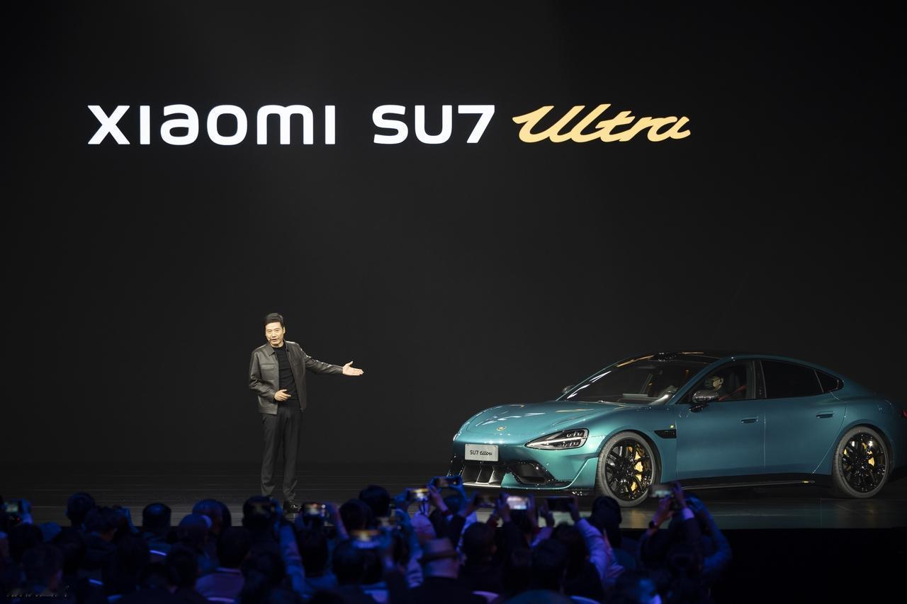 小米15 Ultra：6499元的高端赌局，值不值？
小米15 Ultra携“影