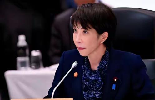 最近这段时间，因为咱们商务部的1号禁令出台。 

网络上有很多的声音在分析日本会