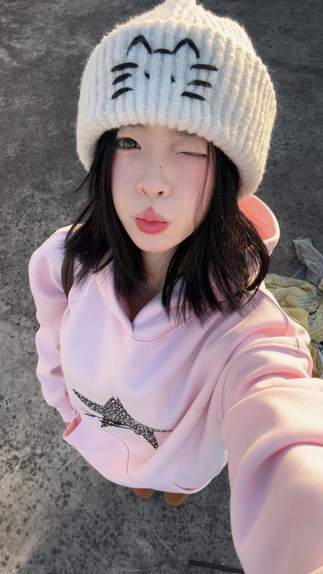 我还是以前阳光明媚的那个我 是你最开始喜欢的那个我