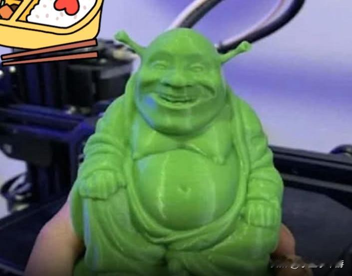 一名女子供奉4年才发现佛像竟然是“怪物史莱克”，她坦言，这段日子，她对这尊雕像的